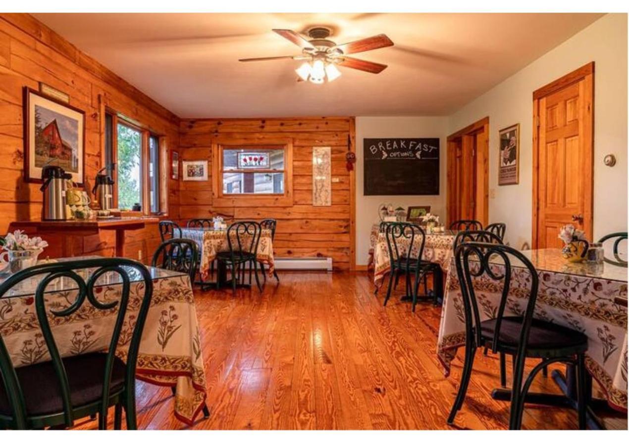 Point Au Roche Lodge Plattsburgh Extérieur photo