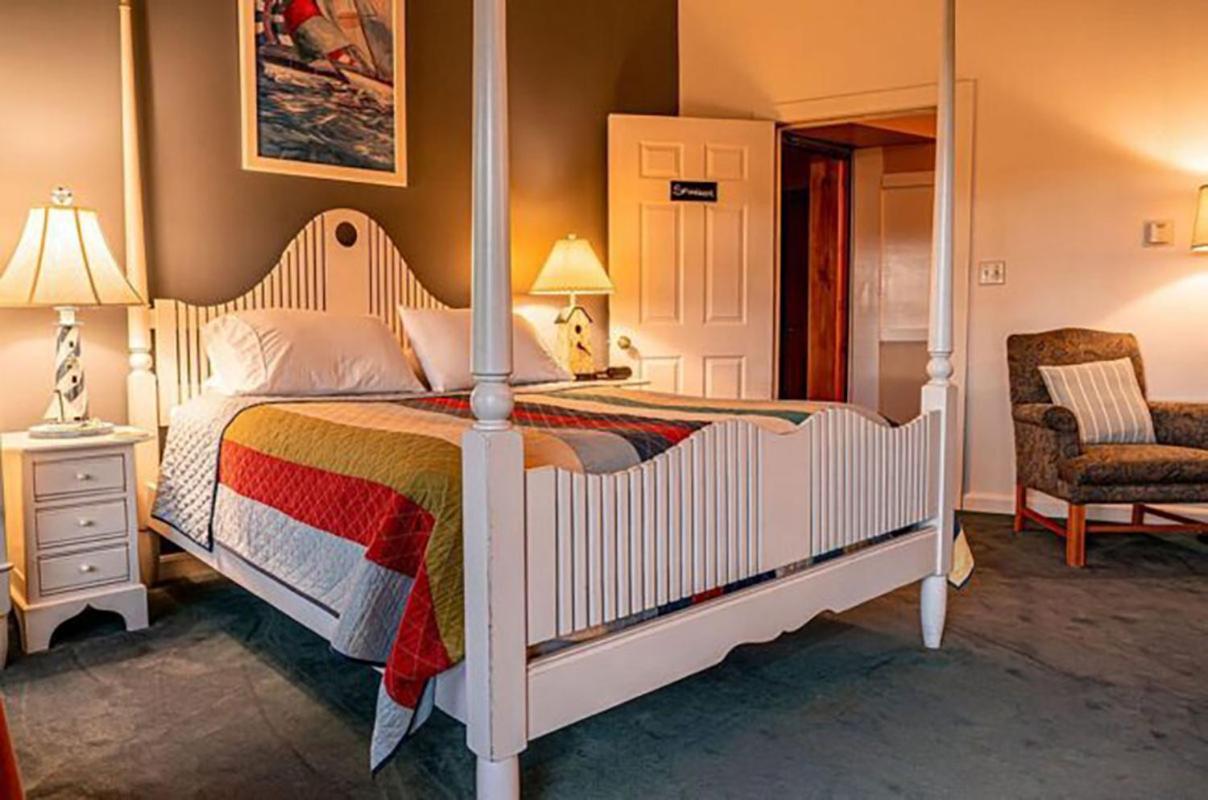Point Au Roche Lodge Plattsburgh Extérieur photo